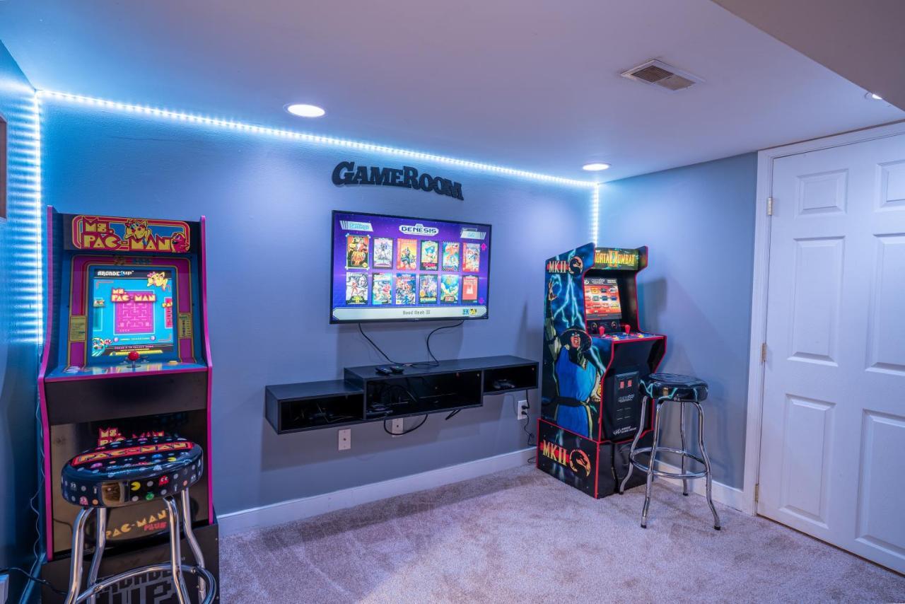 Cozy Townhouse Downtown W/ Game Room & Rooftop بالتيمور المظهر الخارجي الصورة